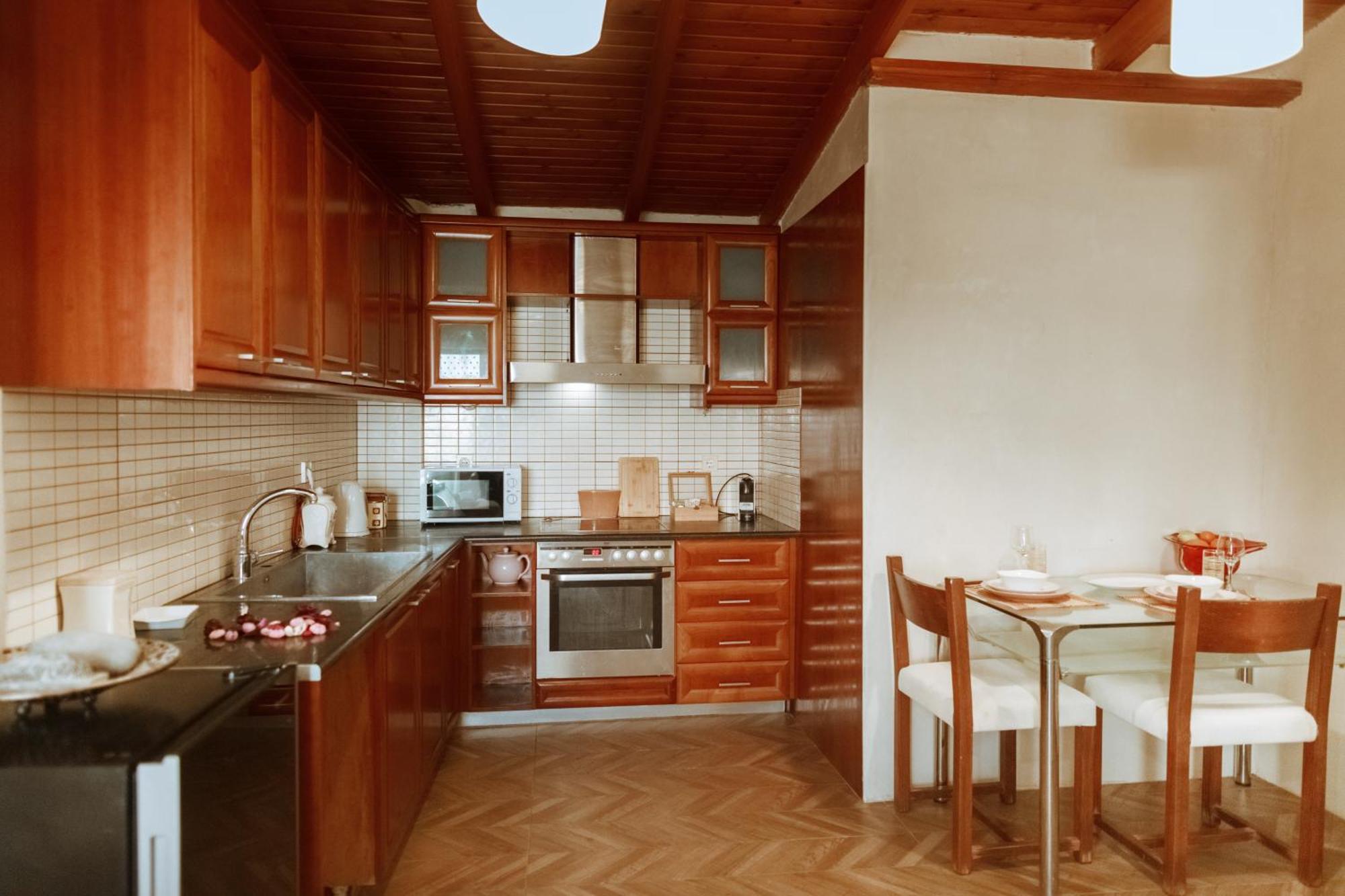 Charming Home อายิโอสนิโกลาโอส ภายนอก รูปภาพ